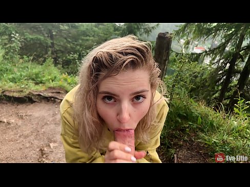 ❤️ Dívka polyká sperma po veřejném orálu - Eva Elfi ❌ Porno u nás ️❤